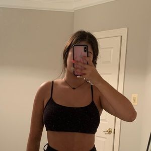 black crop top!